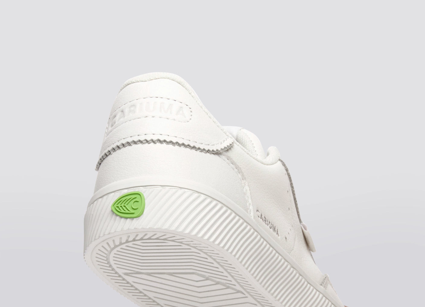 Sapatilhas Cariuma TOCA White