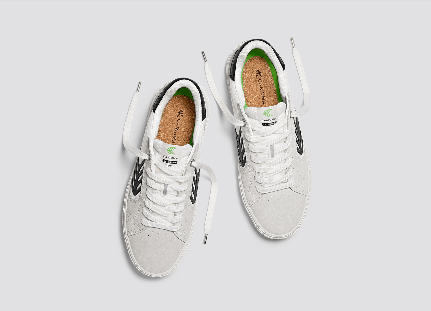 Sapatilhas Cariuma CATIBA PRO 2.0 Off-White Smoke/Black