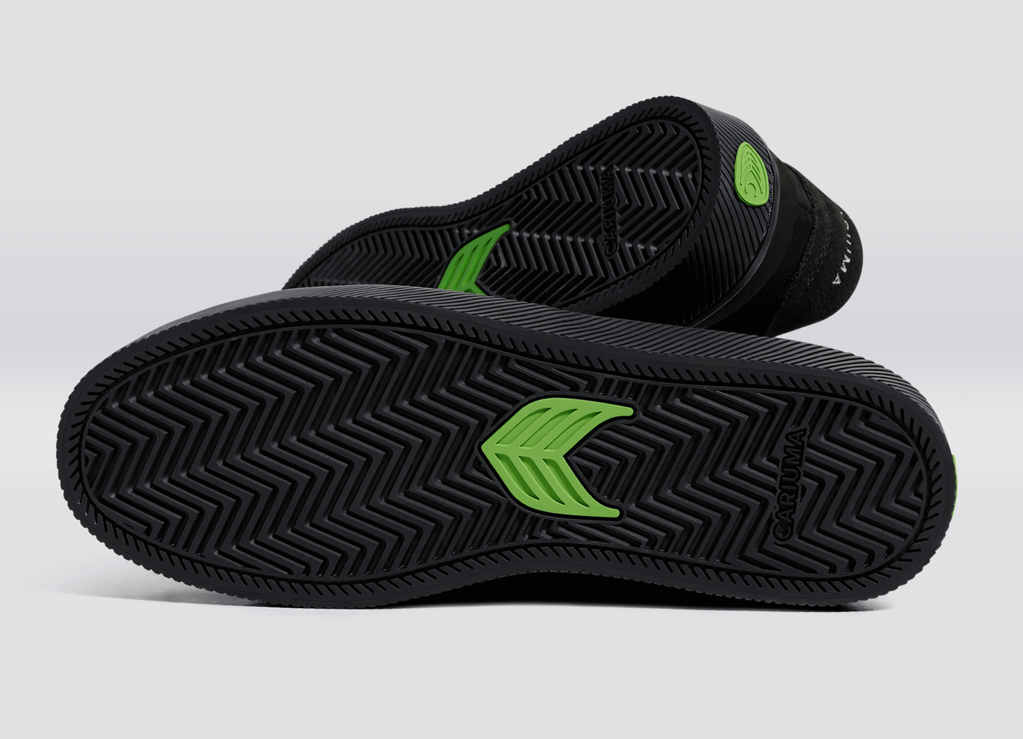 Sapatilhas Cariuma LUAN PRO All Black/Ivory