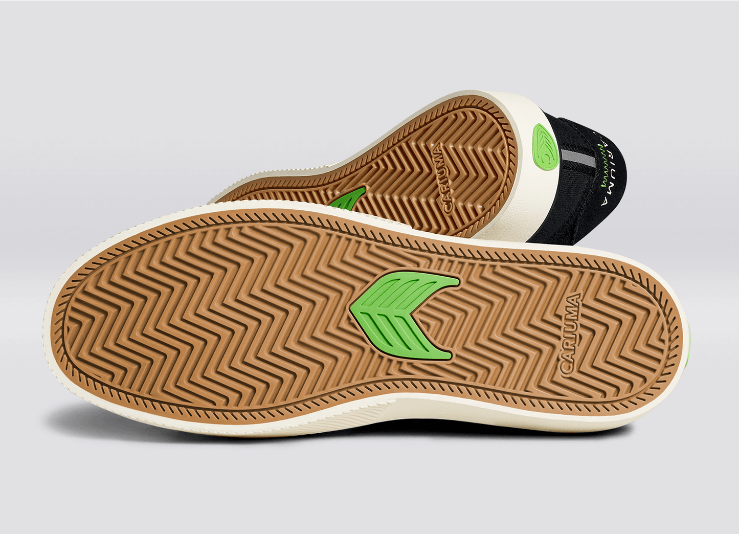 Sapatilhas Cariuma NAIOCA PRO Black