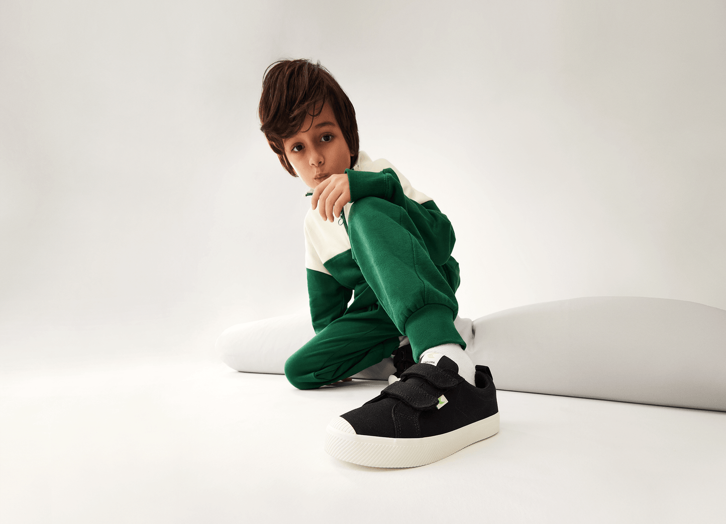 Cariuma Shoes OCA LOW Off-White