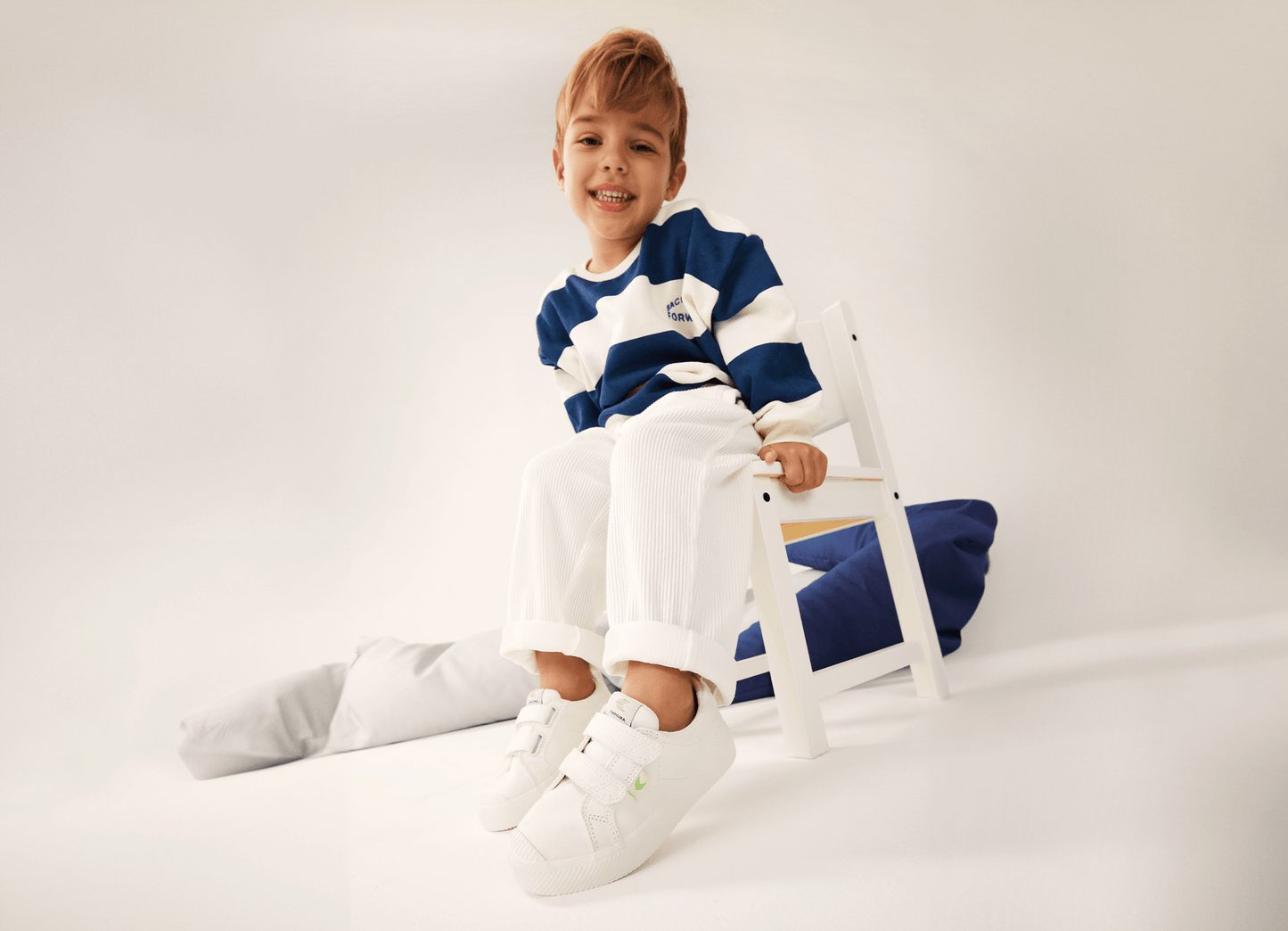 Cariuma Shoes OCA LOW Off-White