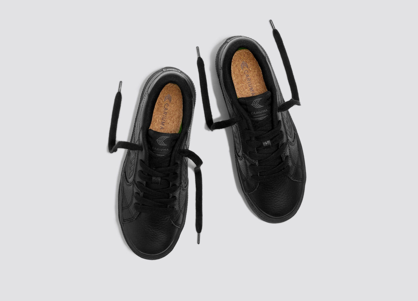 Sapatilhas Cariuma SALVAS All Black
