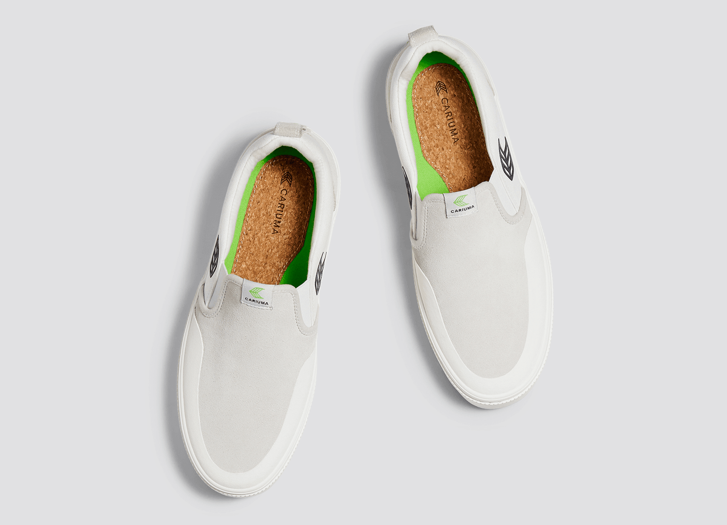 Cariuma Shoes SLIP ON PRO Off-White