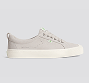 Sapatilhas Cariuma OCA LOW Off-White