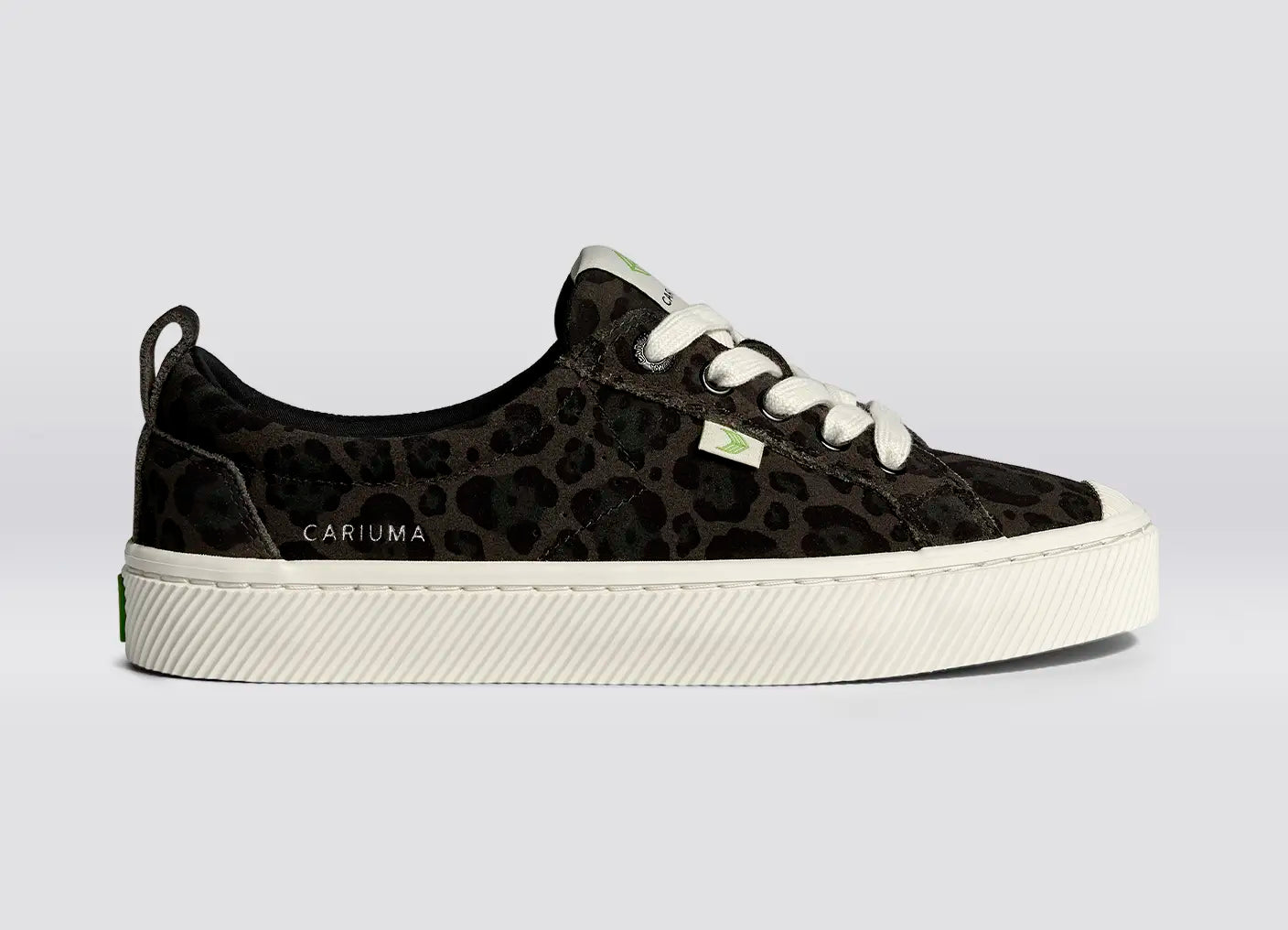 Cariuma Shoes OCA LOW Black Jaguar Print