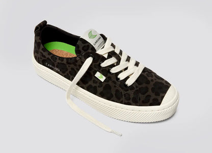 Cariuma Shoes OCA LOW Black Jaguar Print