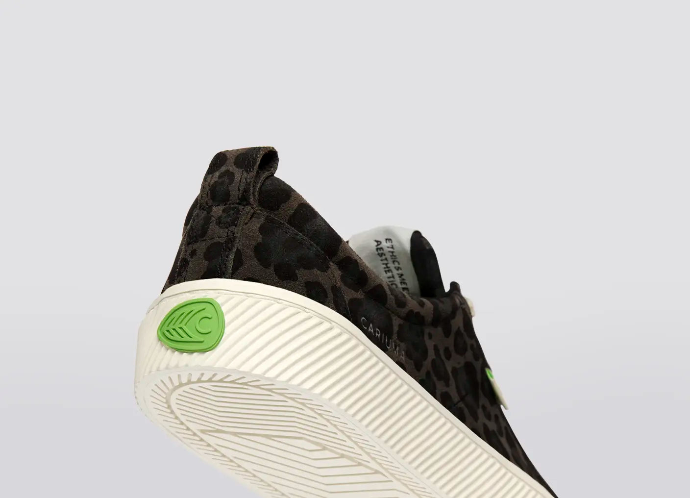 Cariuma Shoes OCA LOW Black Jaguar Print
