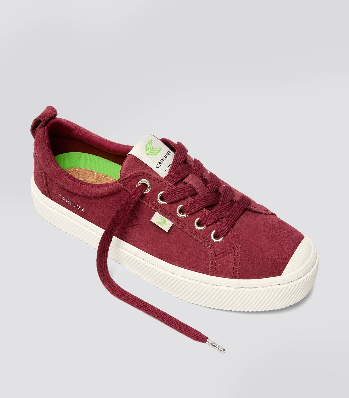 Cariuma Shoes OCA LOW Cabernet Red
