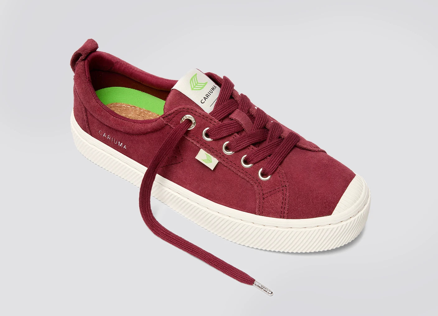 Cariuma Shoes OCA LOW Cabernet Red