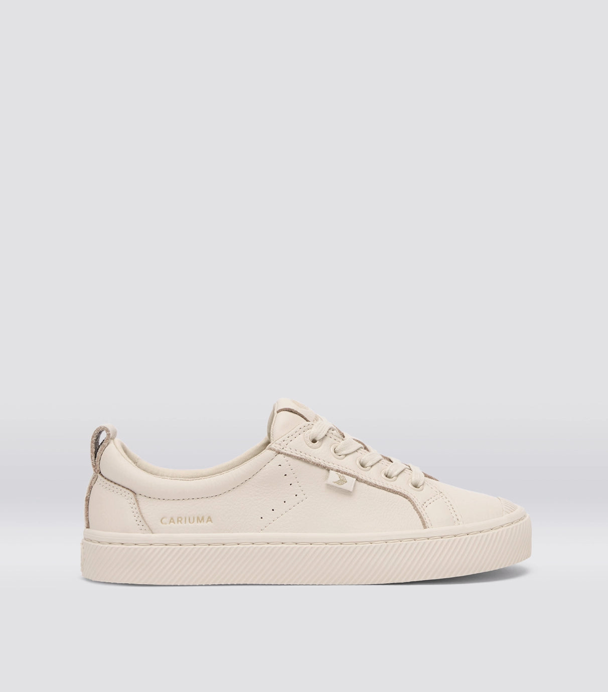 Cariuma Shoes OCA LOW Neutrals