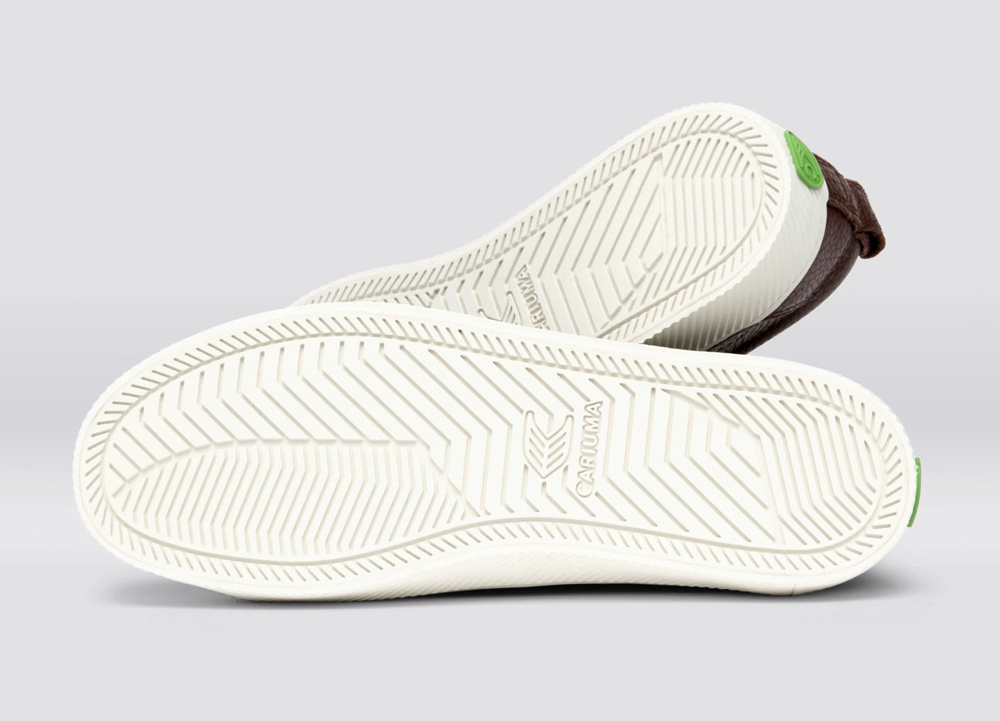 Cariuma Shoes OCA LOW Brown