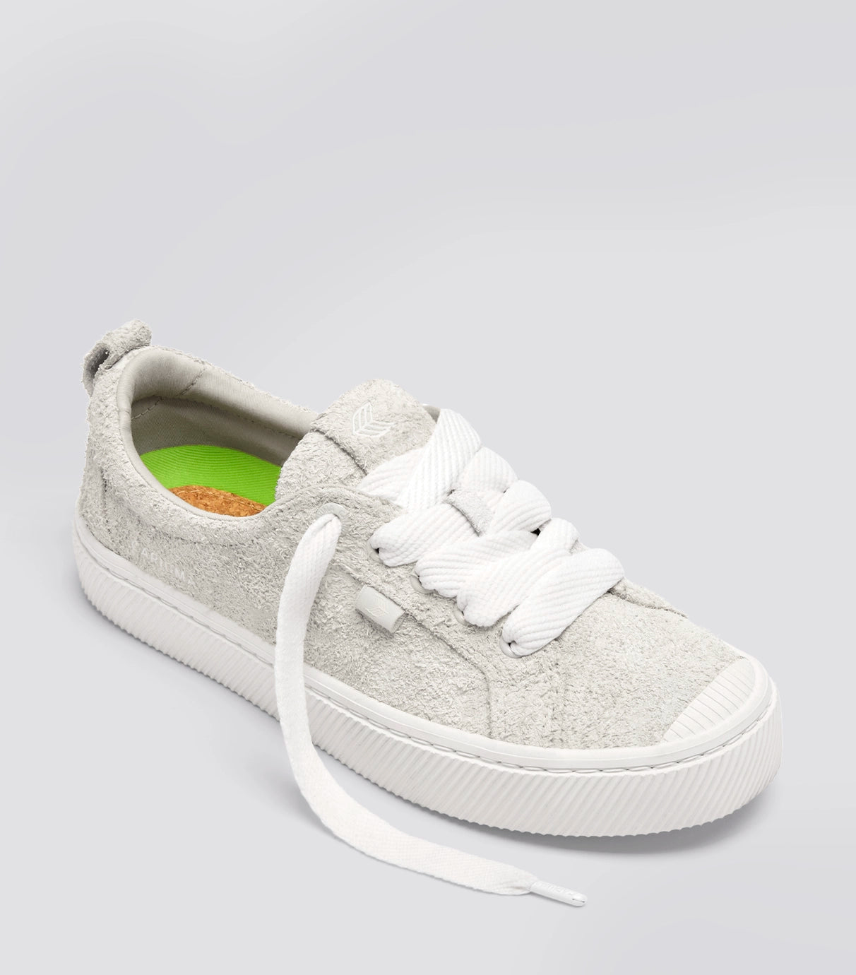 Cariuma Shoes OCA LOW White