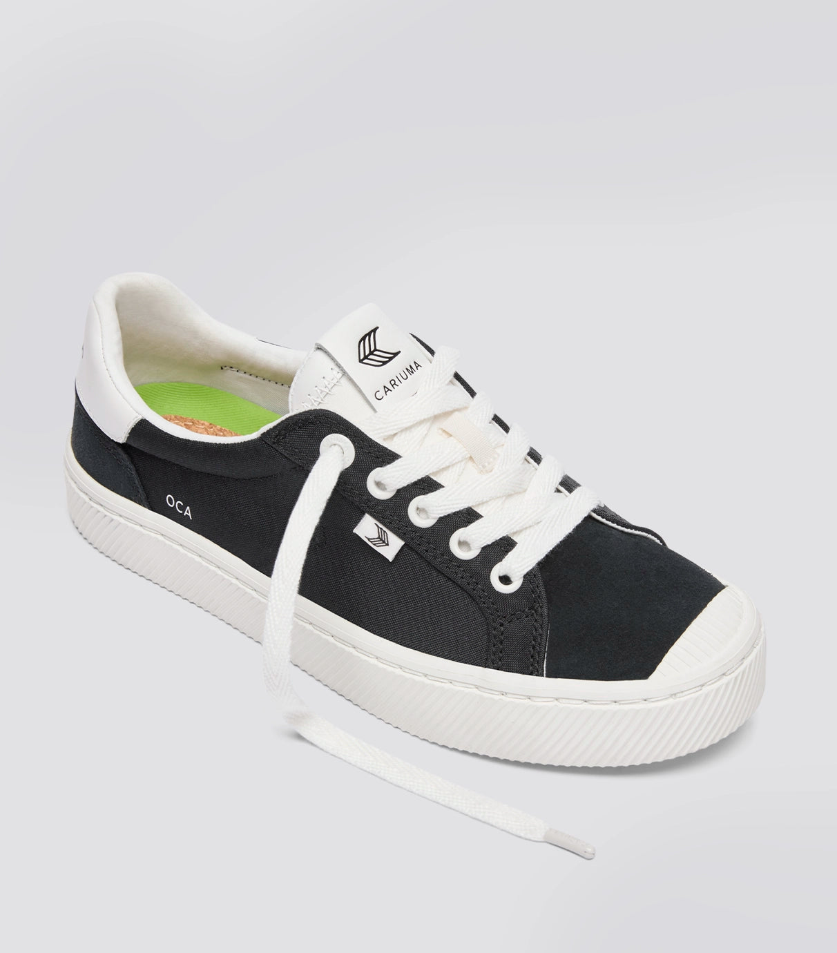 Cariuma Shoes OCA LOW Black