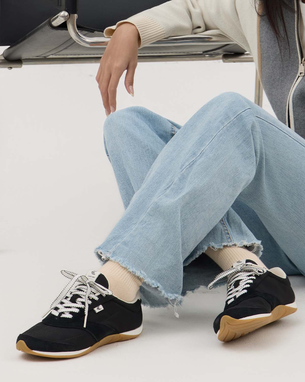 Cariuma Shoes SUTAI Black