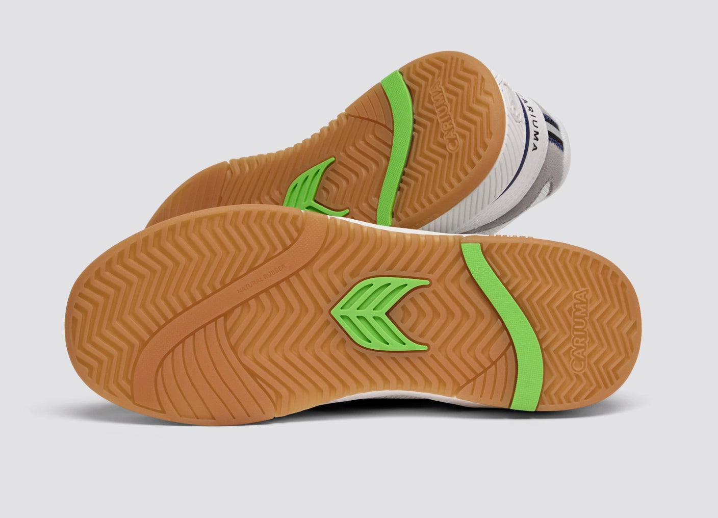 Sapatilhas Cariuma UBA PRO White
