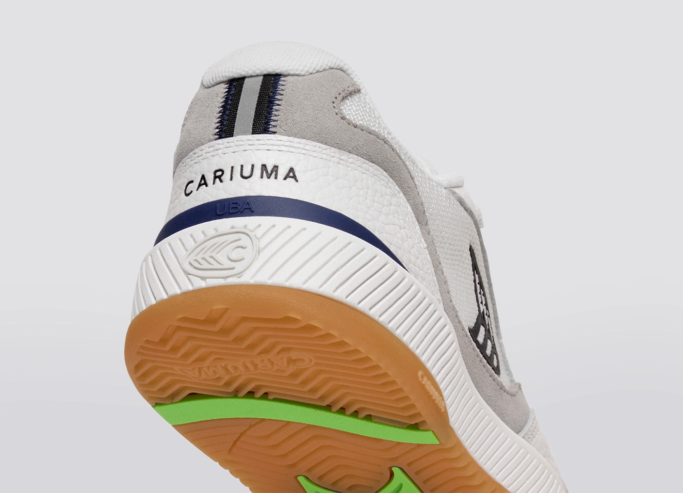 Sapatilhas Cariuma UBA PRO White
