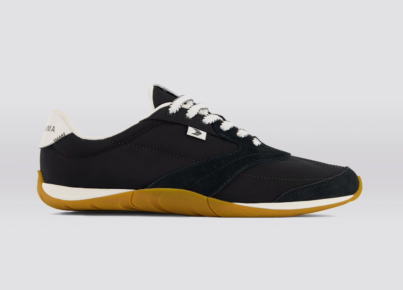 Cariuma Shoes SUTAI Black