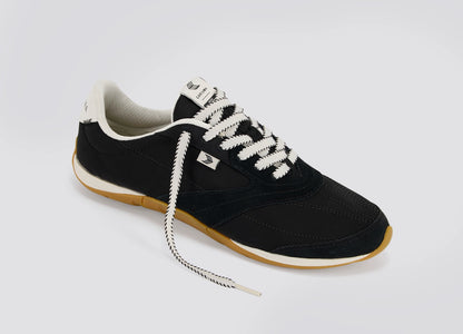 Cariuma Shoes SUTAI Black