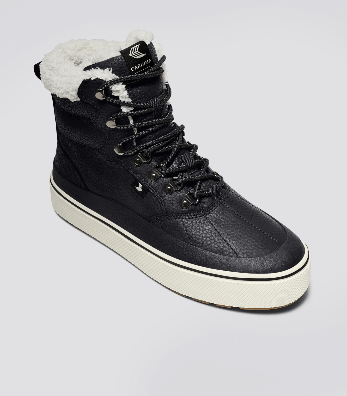 Cariuma Shoes IBIRA Black