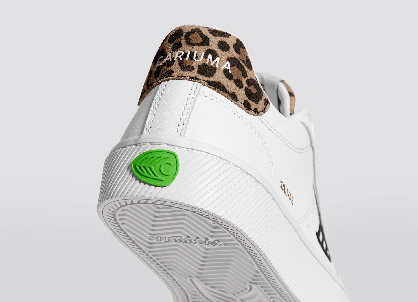 Sapatilhas Cariuma SALVAS White/Leopard