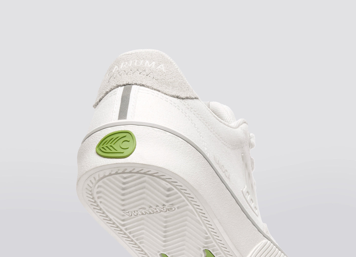Cariuma Shoes NAIOCA PRO White