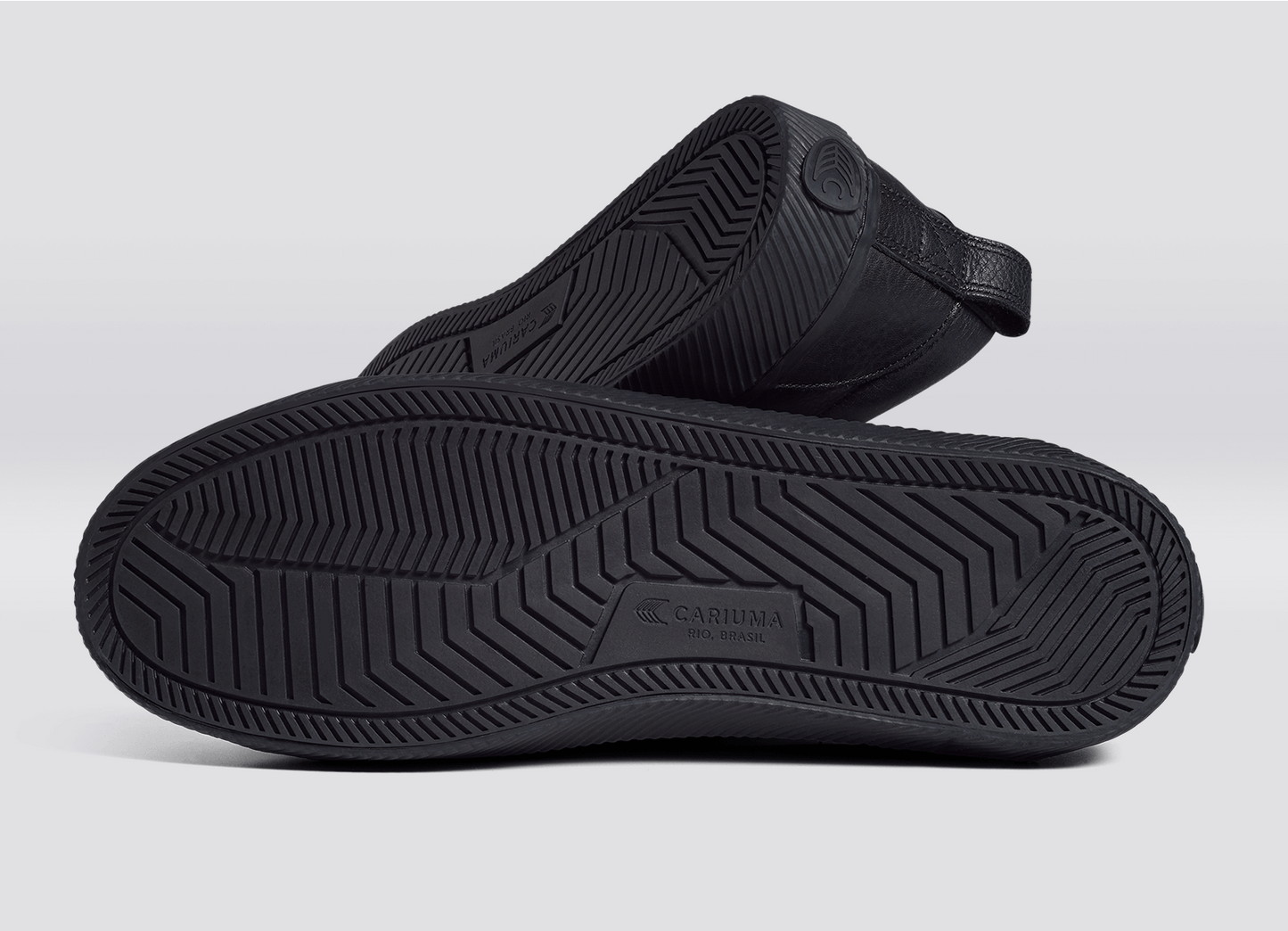 Sapatilhas Cariuma OCA LOW Triple Black
