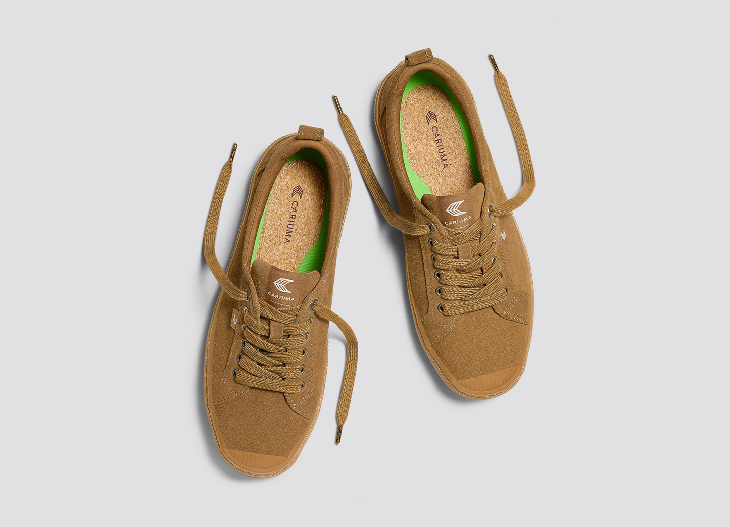Sapatilhas Cariuma OCA LOW All Camel