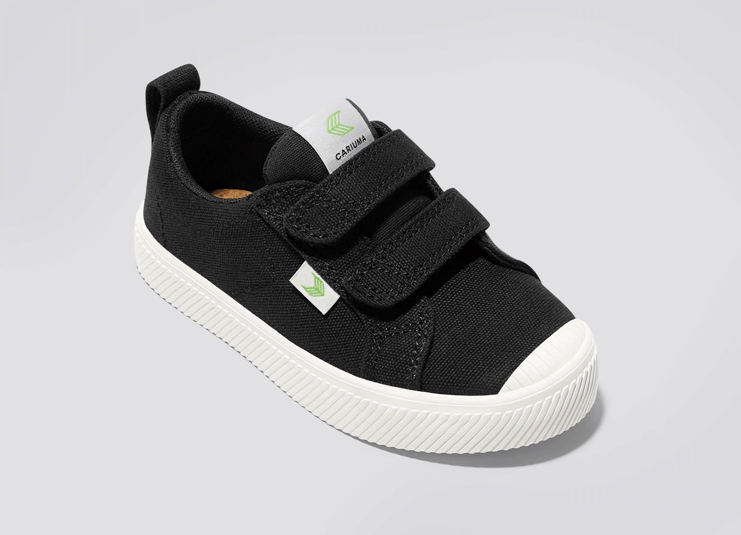 Cariuma Shoes OCA LOW Black