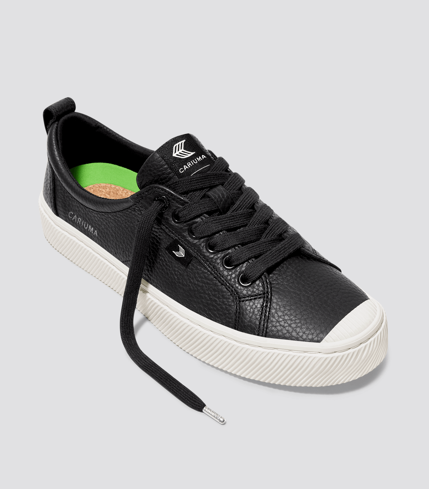 Cariuma Shoes OCA LOW LEATHER Black