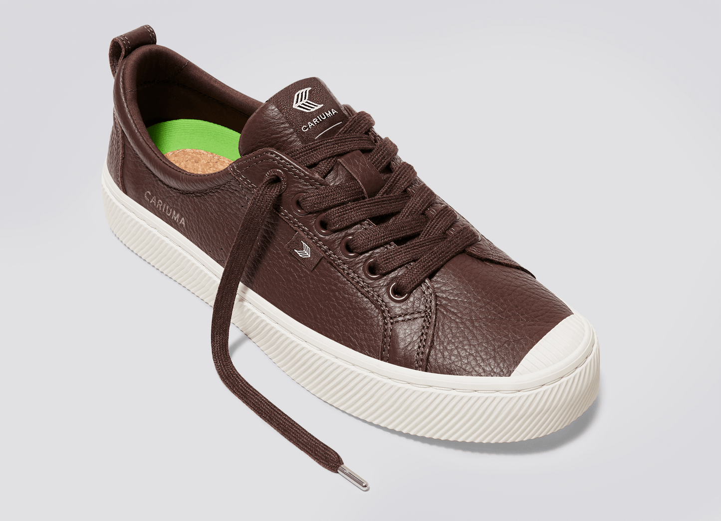 Sapatilhas Cariuma OCA LOW Brown