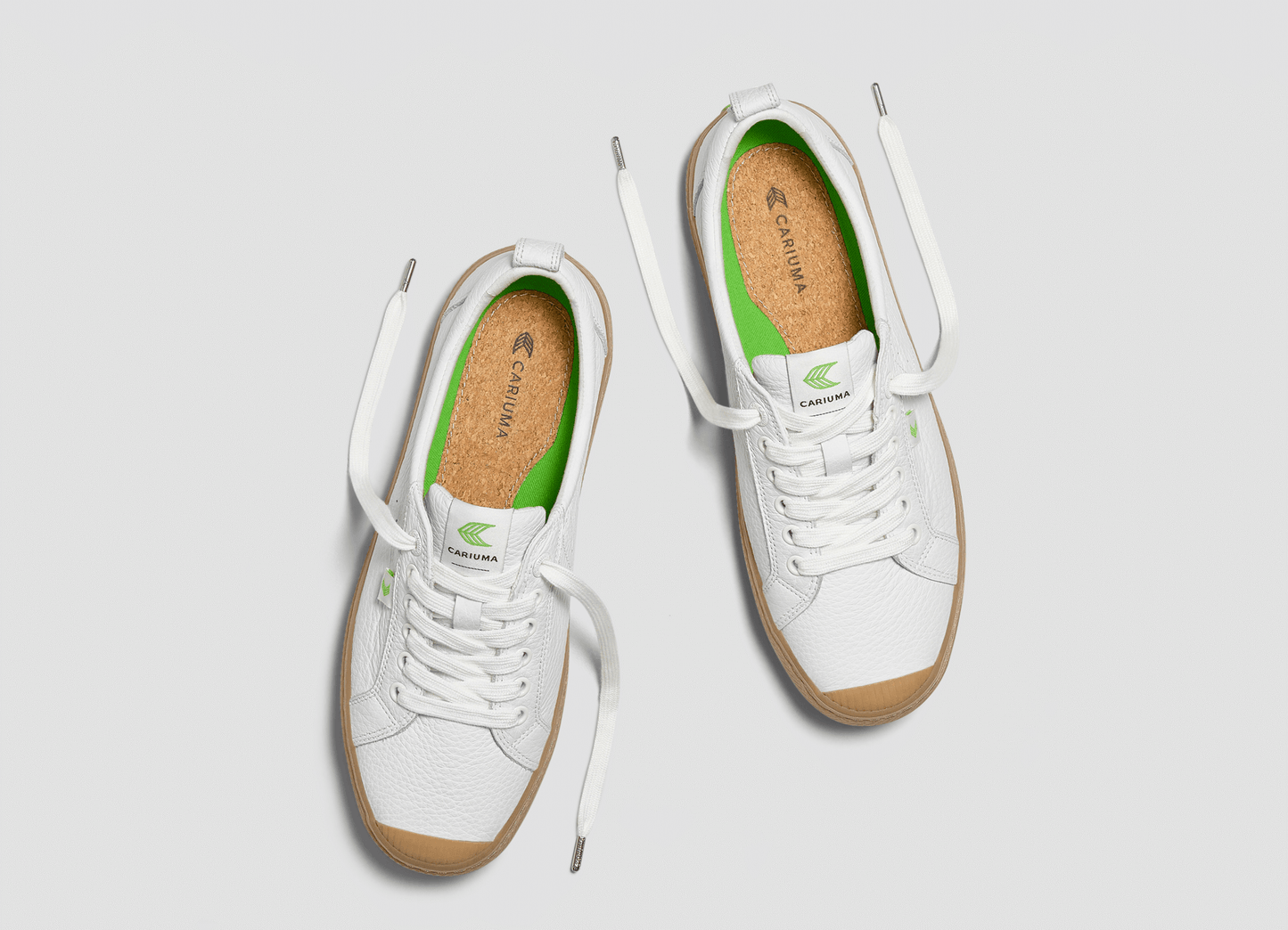 Cariuma Shoes OCA LOW Gum White