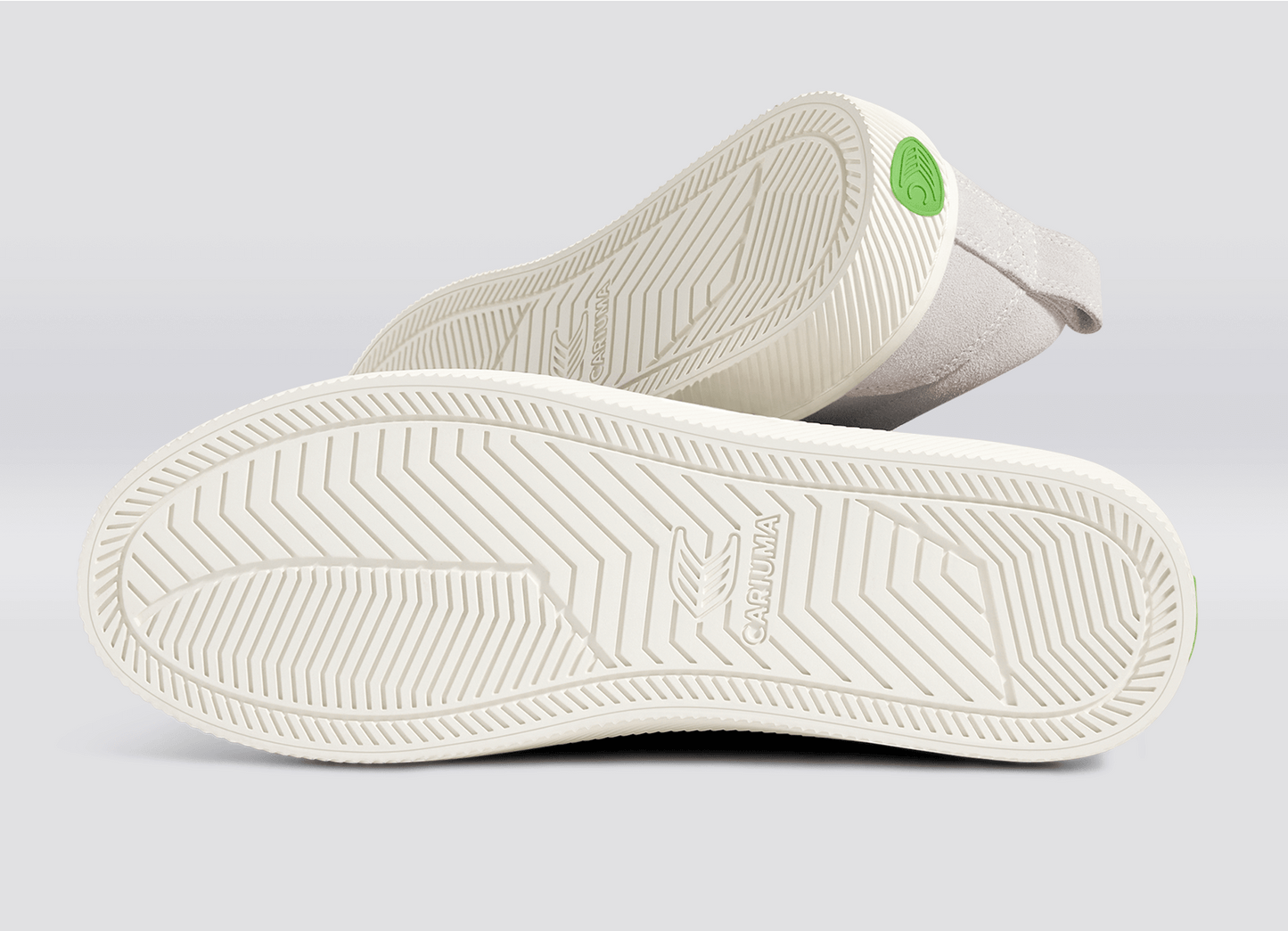 Sapatilhas Cariuma OCA LOW Off-White