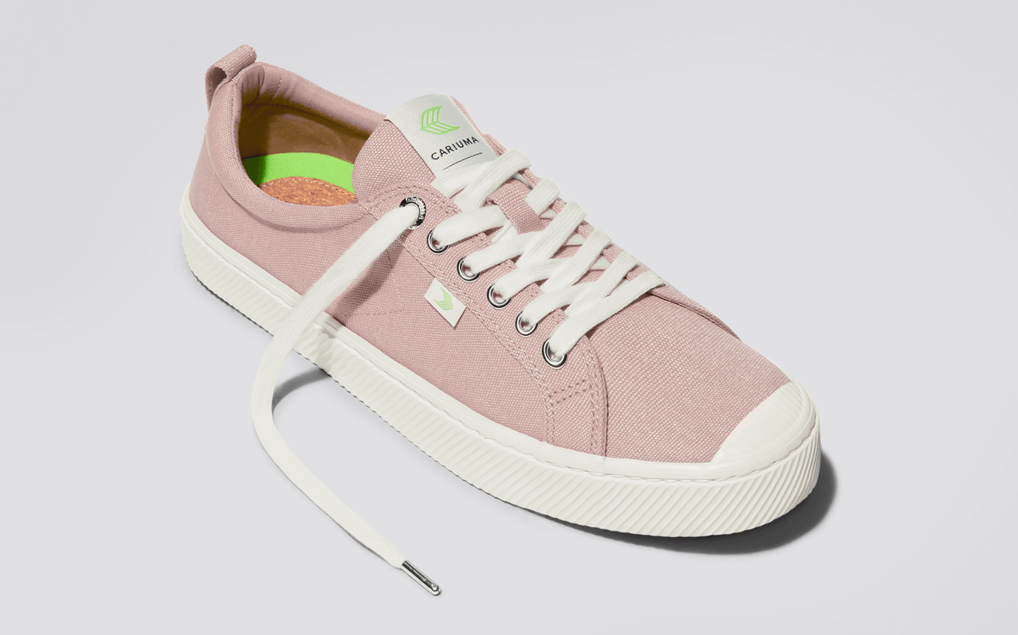 Cariuma Shoes OCA LOW Rose