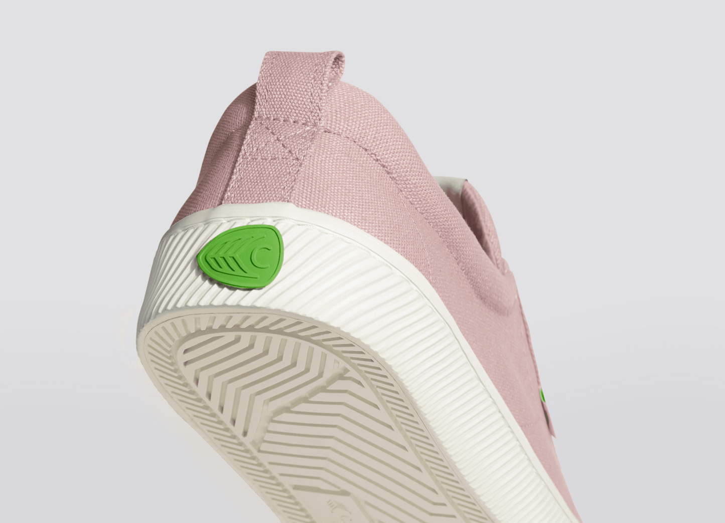 Cariuma Shoes OCA LOW Rose