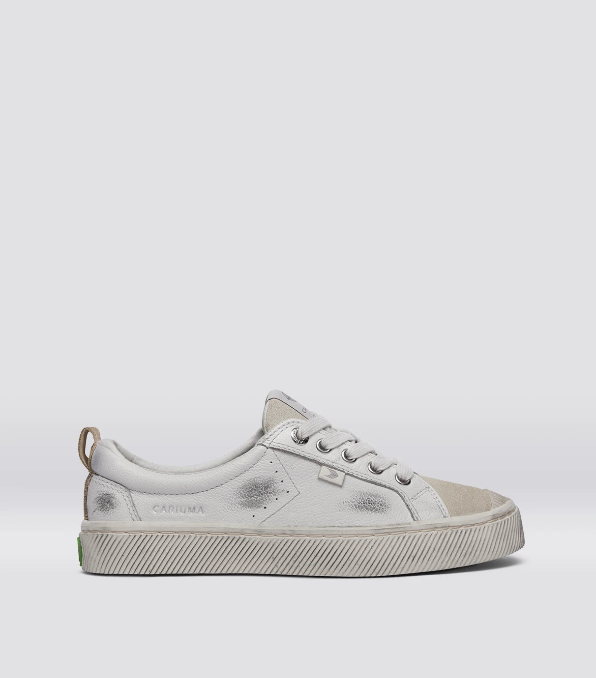 Cariuma Shoes OCA LOW Off-White