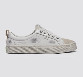 Cariuma Shoes OCA LOW Off-White