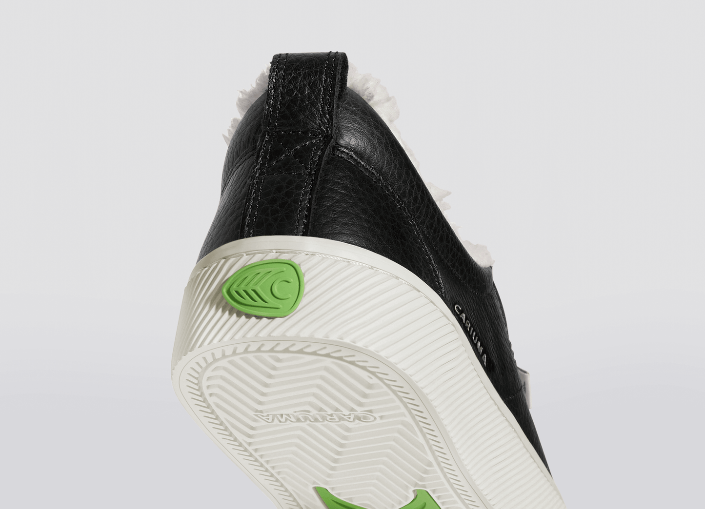 Cariuma Shoes OCA THERMA LOW Black