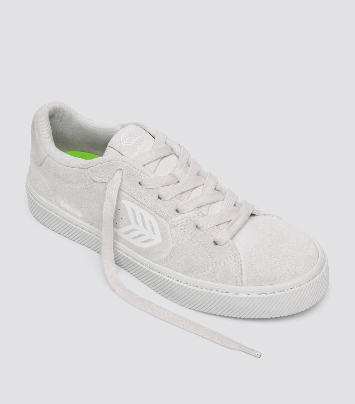 Cariuma Shoes SALVAS White