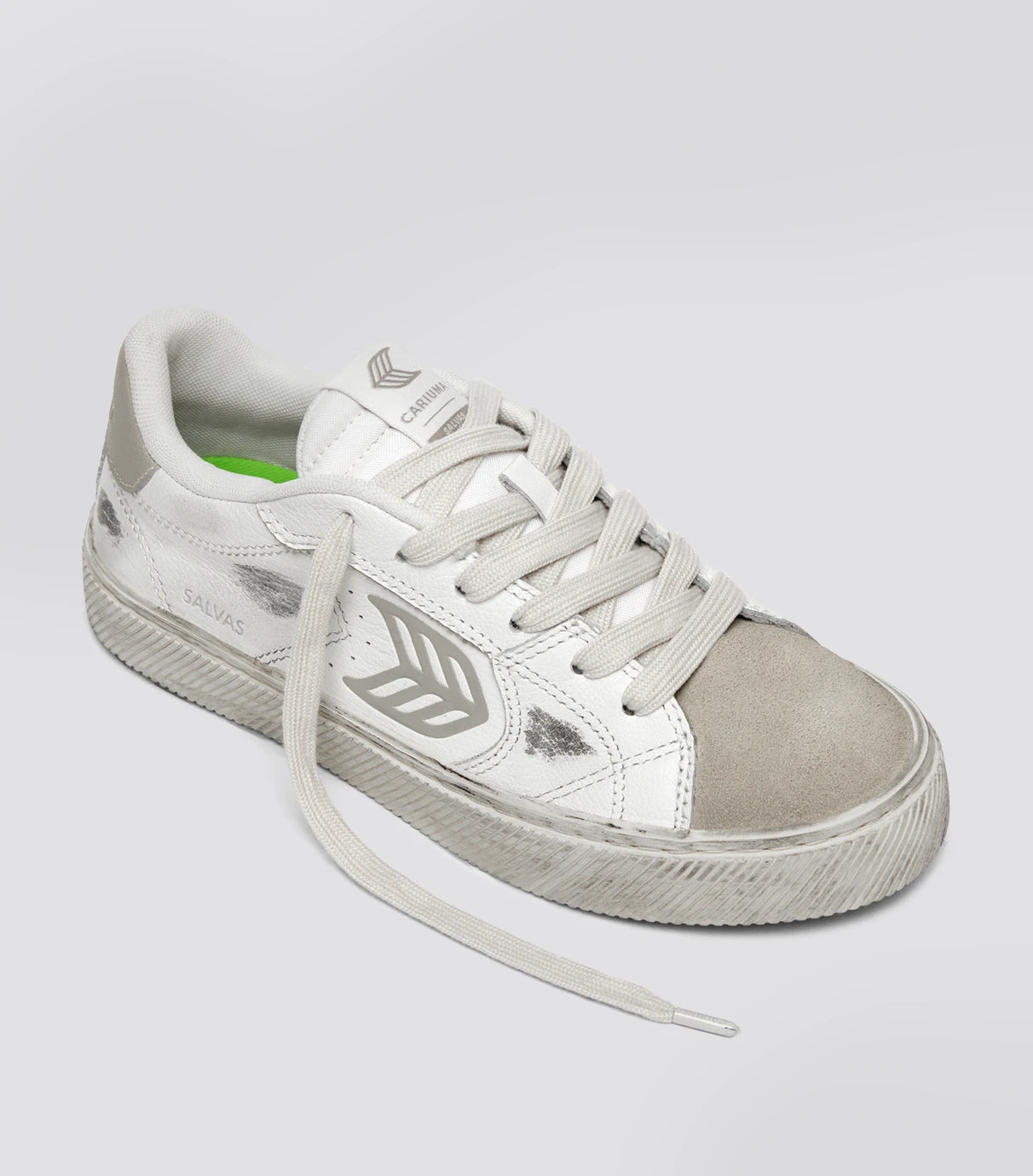 Cariuma Shoes SALVAS White
