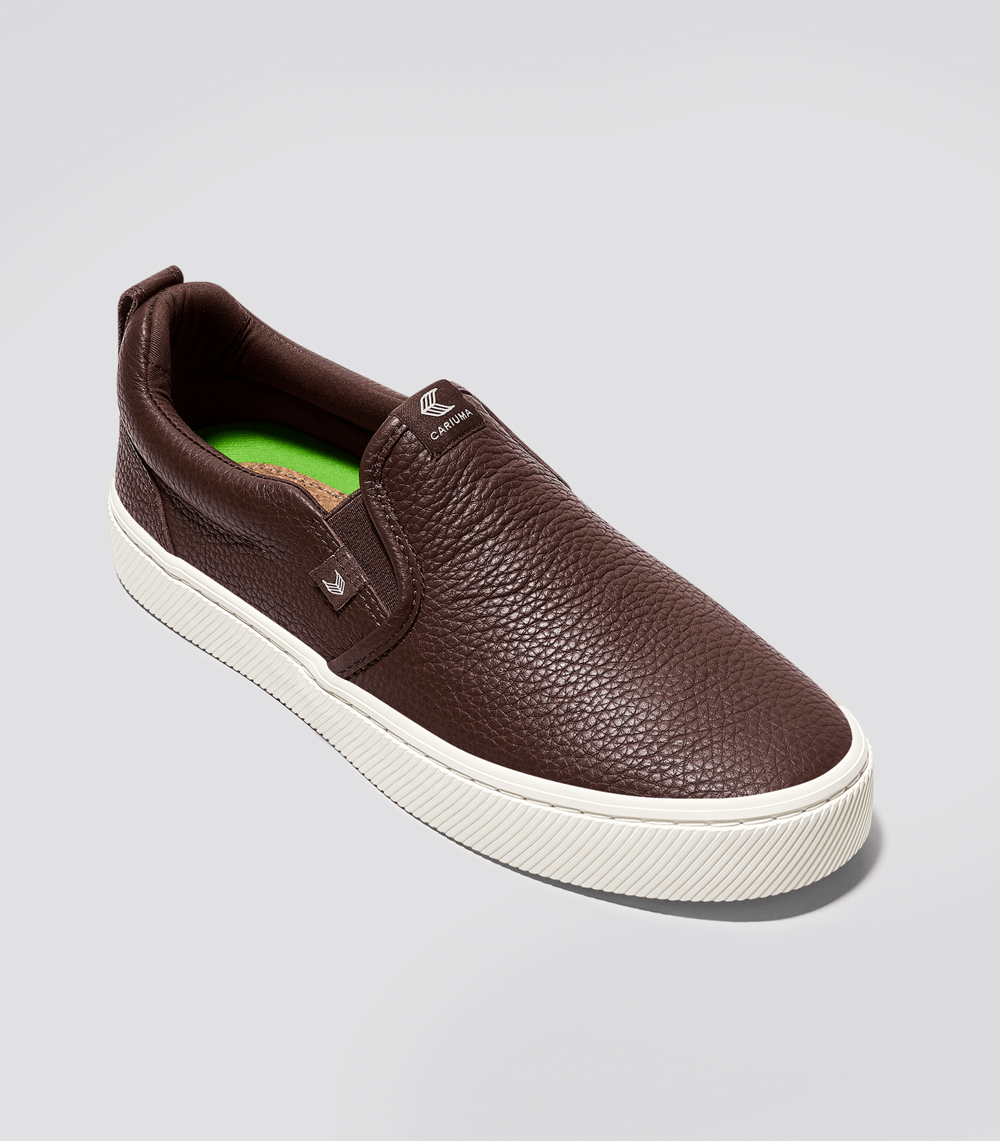 Sapatilhas Cariuma SLIP-ON Brown