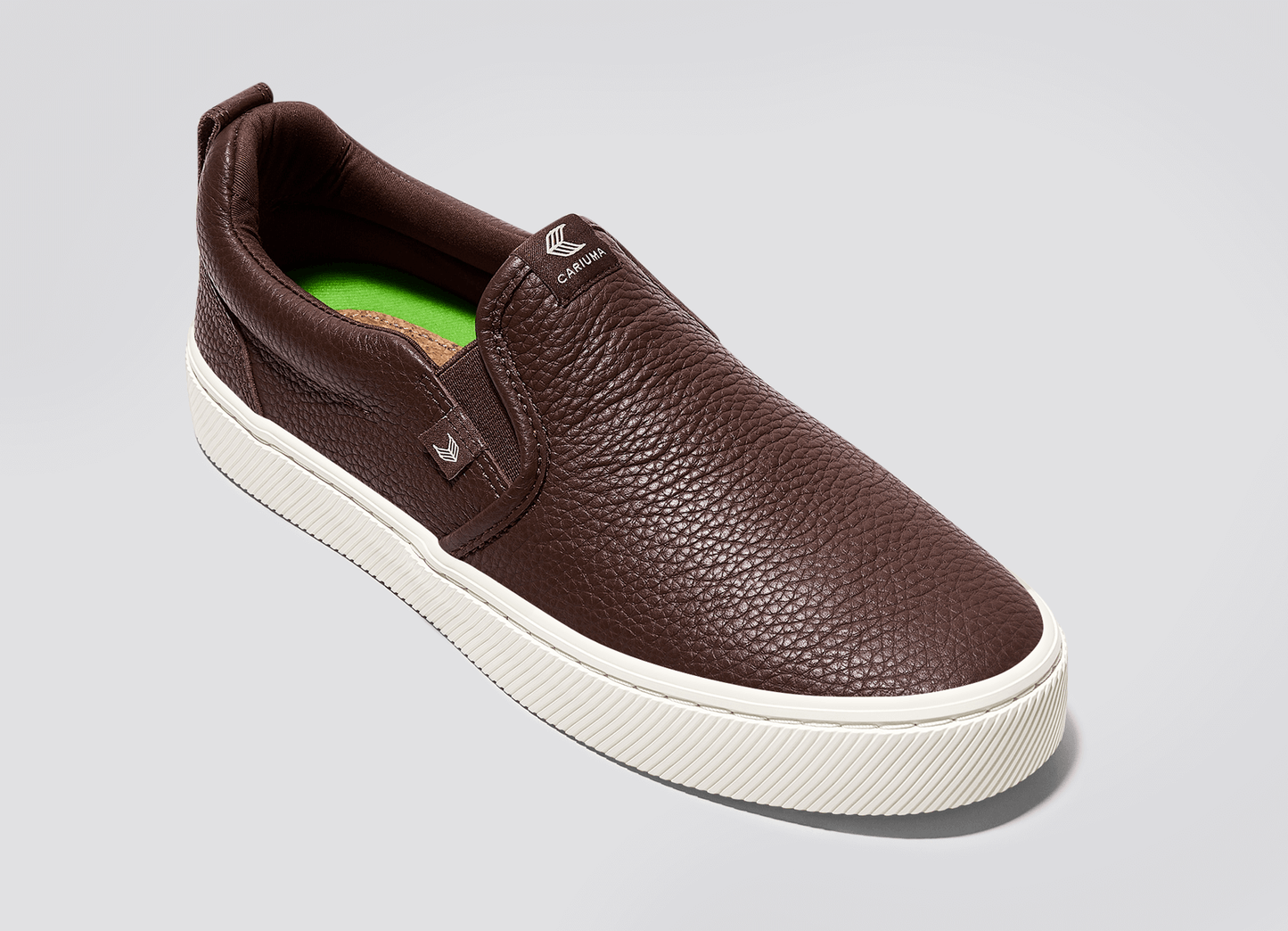 Sapatilhas Cariuma SLIP-ON Brown