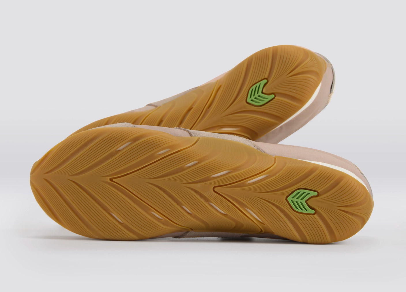 Cariuma Shoes SUTAI Neutrals