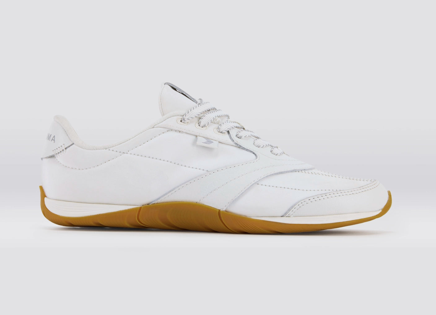 Cariuma Shoes SUTAI White