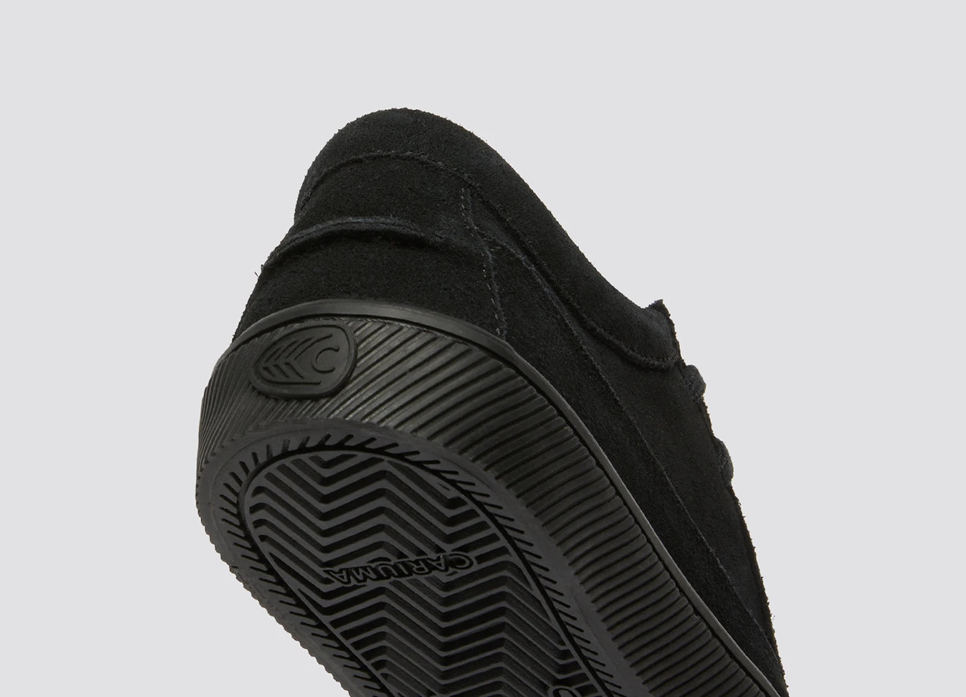 Cariuma Shoes TECO All Black