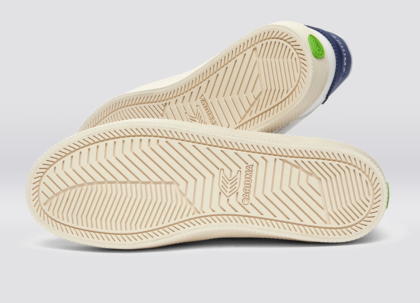Sapatilhas Cariuma TOCA White/Smoke White
