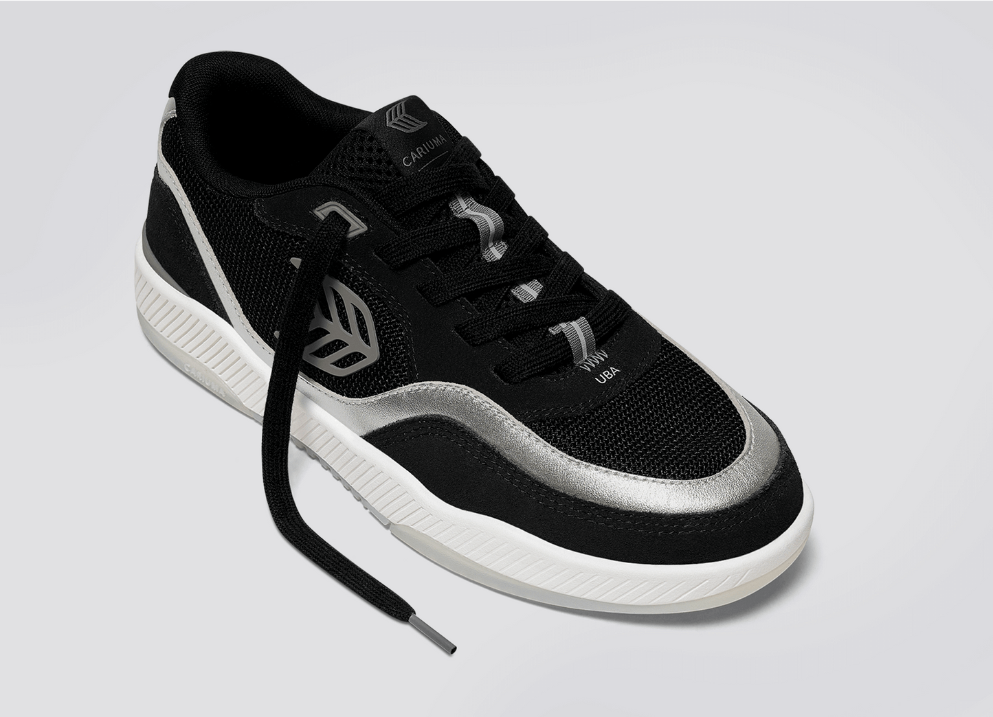 Sapatilhas Cariuma UBA Black/Silver