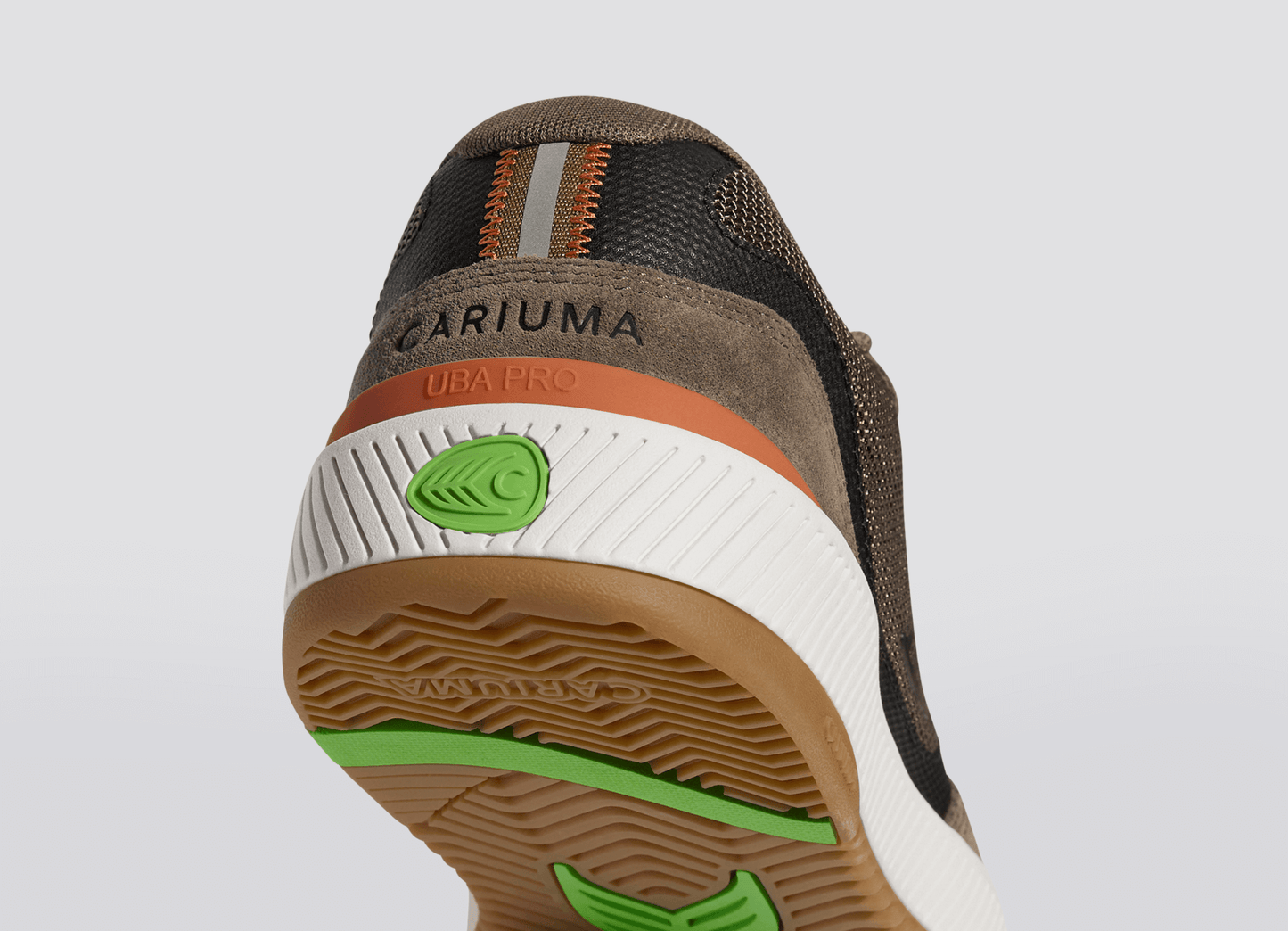 Sapatilhas Cariuma UBA PRO Dark Khaki/Black