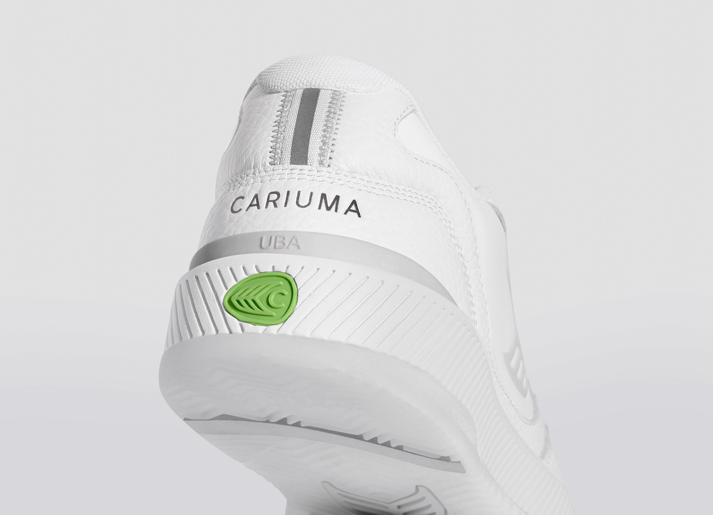 Sapatilhas Cariuma UBA White/Ice