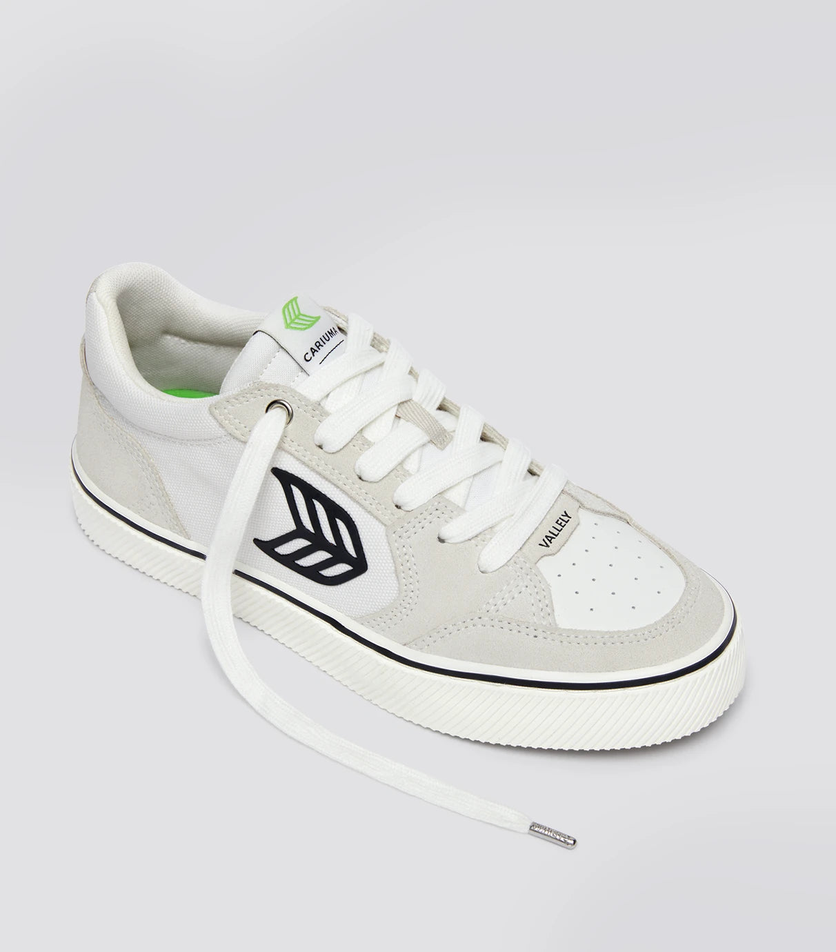 Cariuma Shoes VALLELY PRO Off-White Vintage/Black